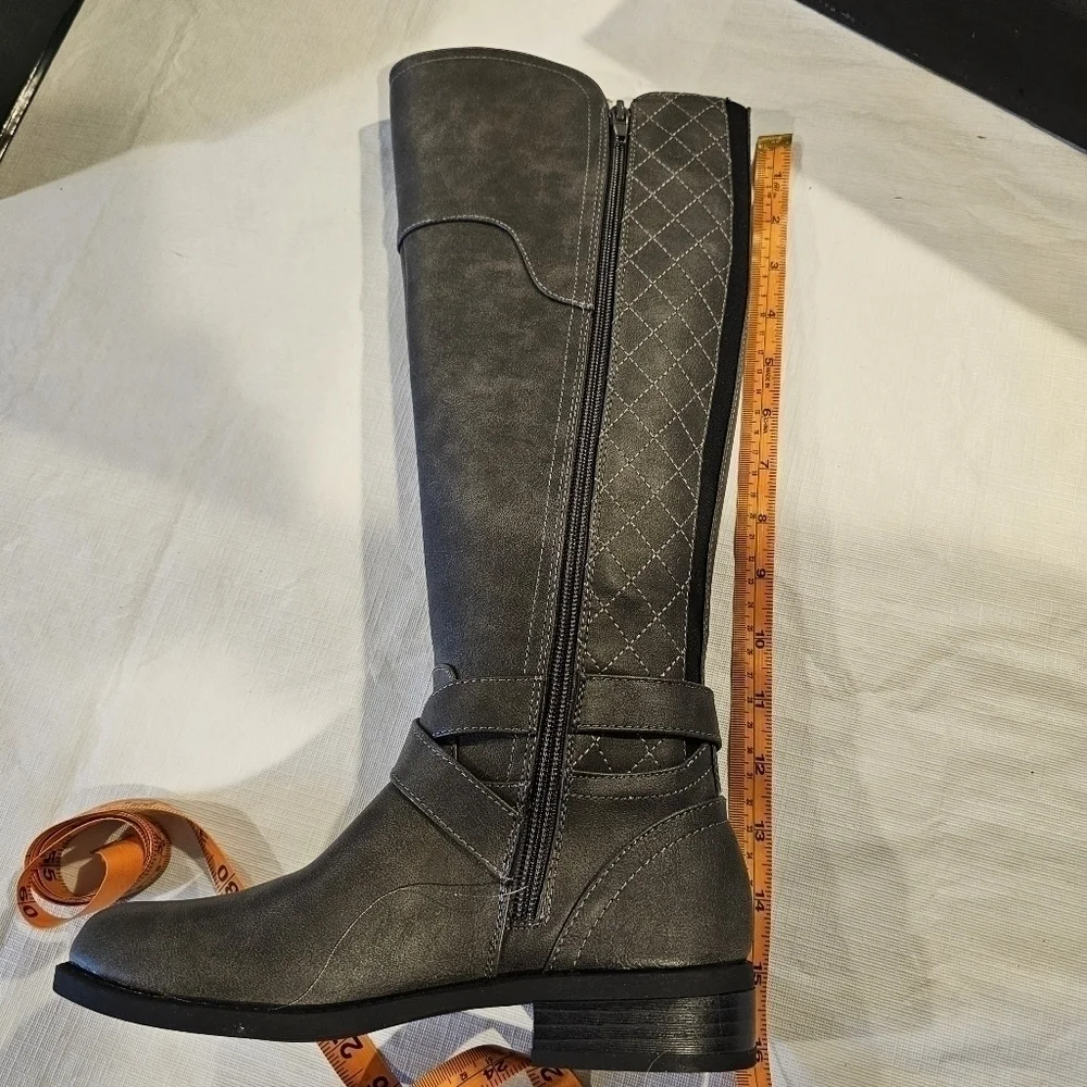 Gbg by Guess Hayden Gray quilted riding tall boots sz 5 NEW